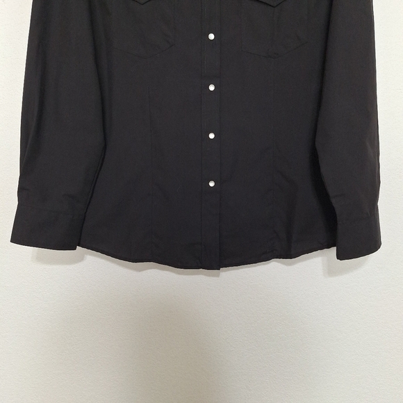 Cumberland Outfitters Western Black White Pearl Snap Pockets Cowgirl Shirt Sz.1X - Picture 3 of 10